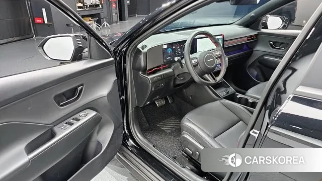 Hyundai Kona (SX2) 2025 Черный из Кореи, фото 2