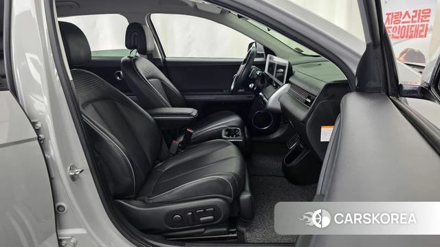 Hyundai Ionic 5 2021 Серебристо-серый из Кореи, фото 2