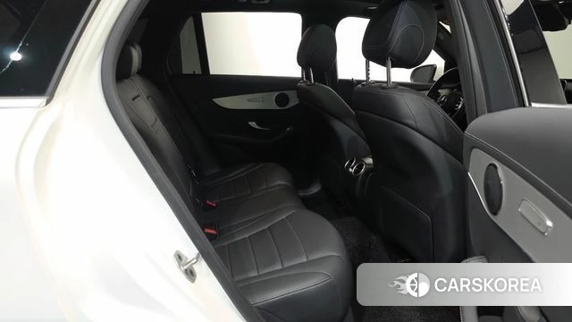 Mercedes-Benz GLC-Class X253 2021 Белый из Кореи, фото 2