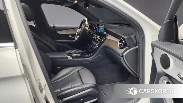 Mercedes-Benz GLC-Class X253 2020 Белый из Кореи, фото 2