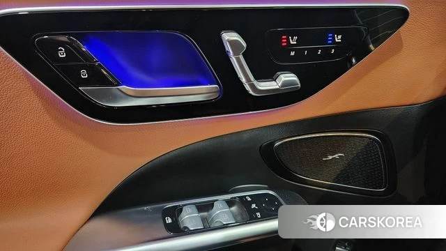 Mercedes-Benz C-Class W206 2024 Белый из Кореи, фото 2