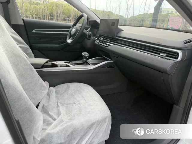 Geely Automobile Emgrand 2026 Белый из Китая, фото 2