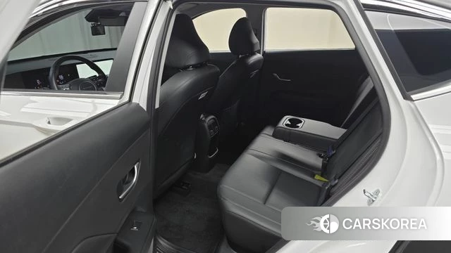 Hyundai Kona (SX2) 2023 Белый из Кореи, фото 2