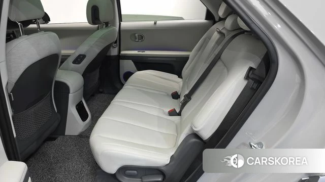 Hyundai Ionic 5 2022 Серебристо-серый из Кореи, фото 2