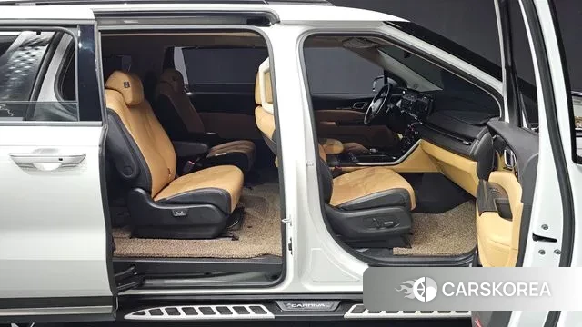 Kia Carnival 4th generation 2023 Белый из Кореи, фото 2