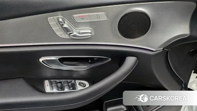 Mercedes-Benz E-Class W213 2019 Белый из Кореи, фото 2