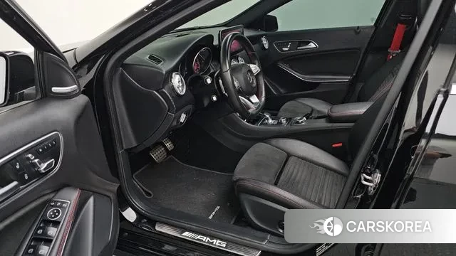 Mercedes-Benz A-Class W176 2018 Черный из Кореи, фото 2