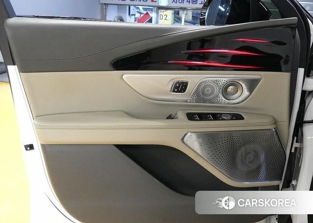 Lincoln Nautilus 2nd Generation 2024 Белый из Кореи, фото 2