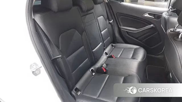 Mercedes-Benz GLA-Class X156 2019 Белый из Кореи, фото 2