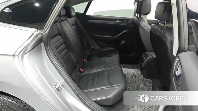 Volkswagen Arteon 2019 Серебряный из Кореи, фото 2