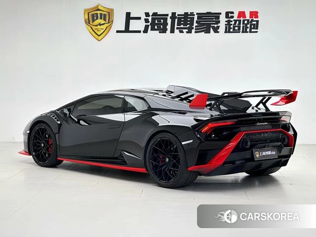 Lamborghini Huracán 2023 Черный из Китая, фото 2
