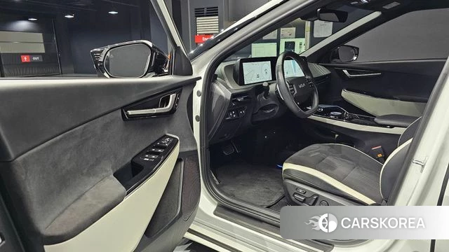 Kia EV6 2023 Белый из Кореи, фото 2