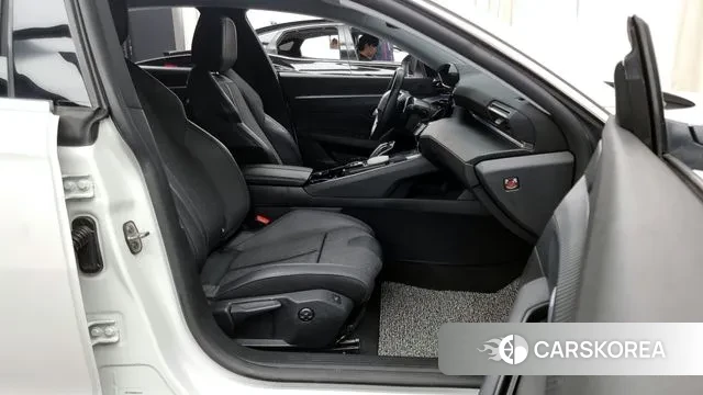 Peugeot 508 second Generation 2019 Белый из Кореи, фото 2