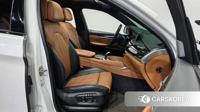 BMW X6 (F16) 2018 Белый из Кореи, фото 2