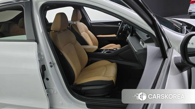 Kia K5 3rd generation 2021 Белый из Кореи, фото 2