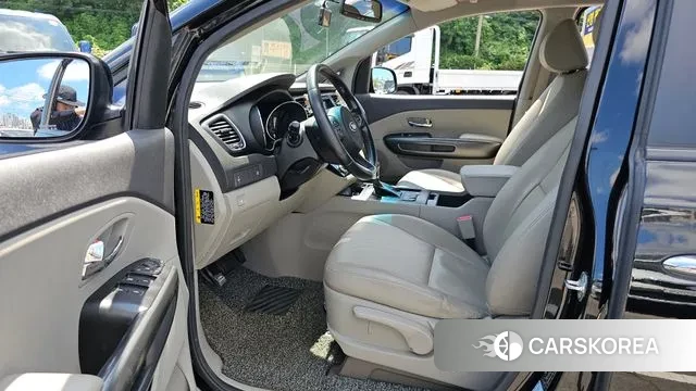 Kia All New Carnival 2018 Черный из Кореи, фото 2