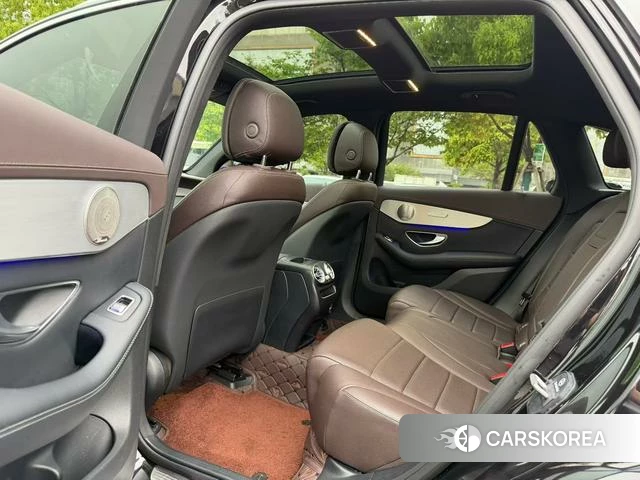 Mercedes-Benz GLC 2021 Черный из Китая, фото 2