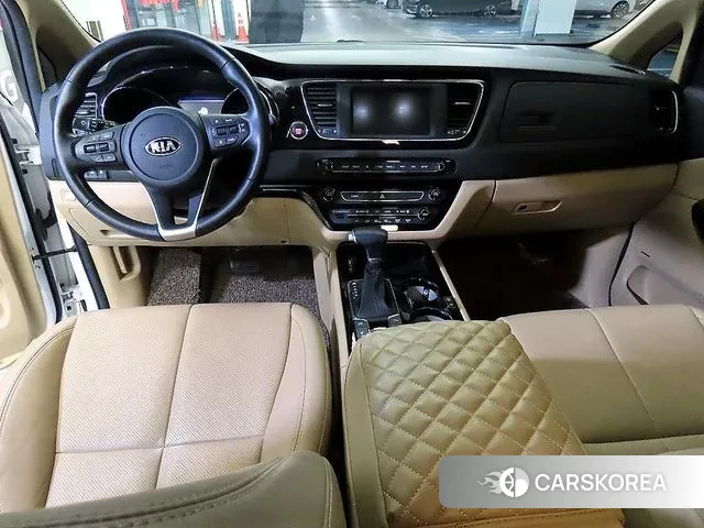 Kia The New Carnival 2019 Белый из Кореи, фото 2