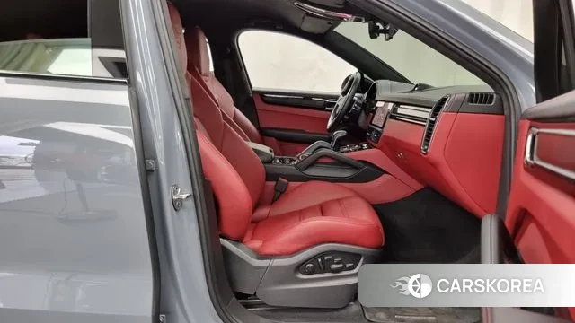 Porsche Cayenne (PO536) 2022 Небесно-голубой из Кореи, фото 2