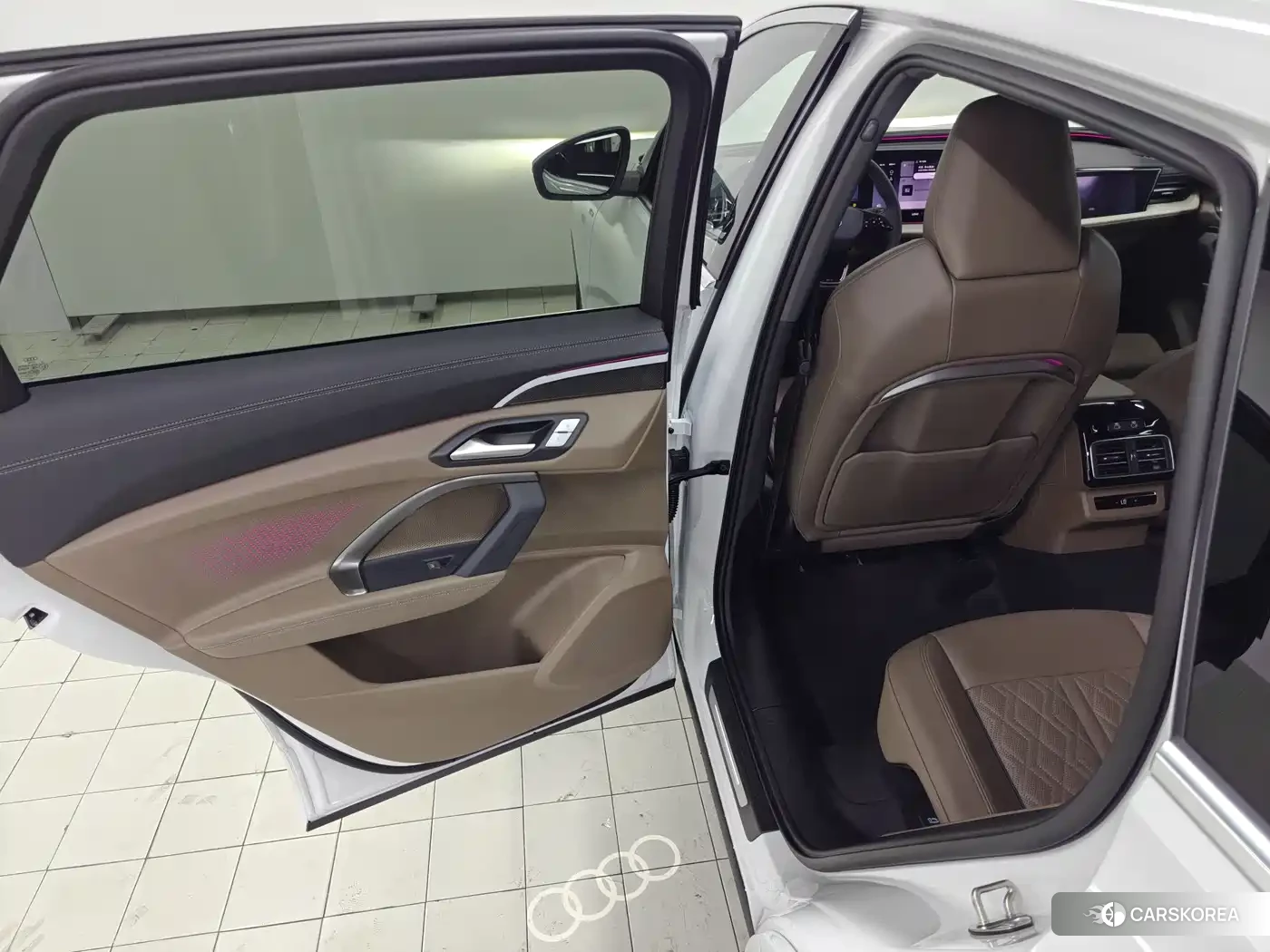 Audi Q5L 2026 Другой из Китая, фото 2