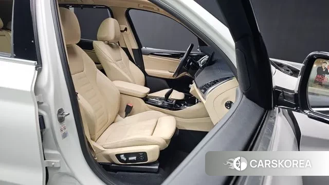 BMW X3 (G01) 2020 Белый из Кореи, фото 2