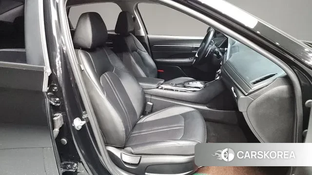 Hyundai Sonata (DN8) 2022 Черный из Кореи, фото 2