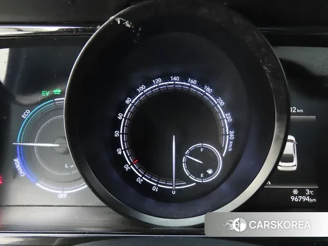 Hyundai Avante Hybrid (CN7) 2022 Серый из Кореи, фото 2