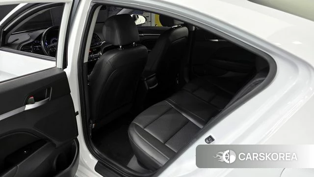 Hyundai The New Avante AD 2019 Белый из Кореи, фото 2