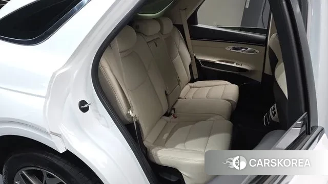 Genesis GV70 2022 Белый из Кореи, фото 2