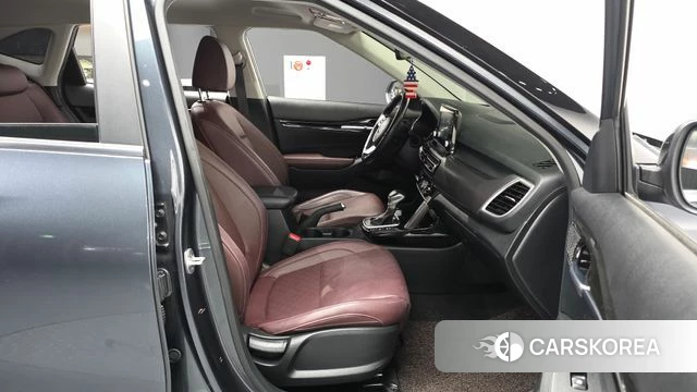 Kia Seltos 2019 Черный из Кореи, фото 2