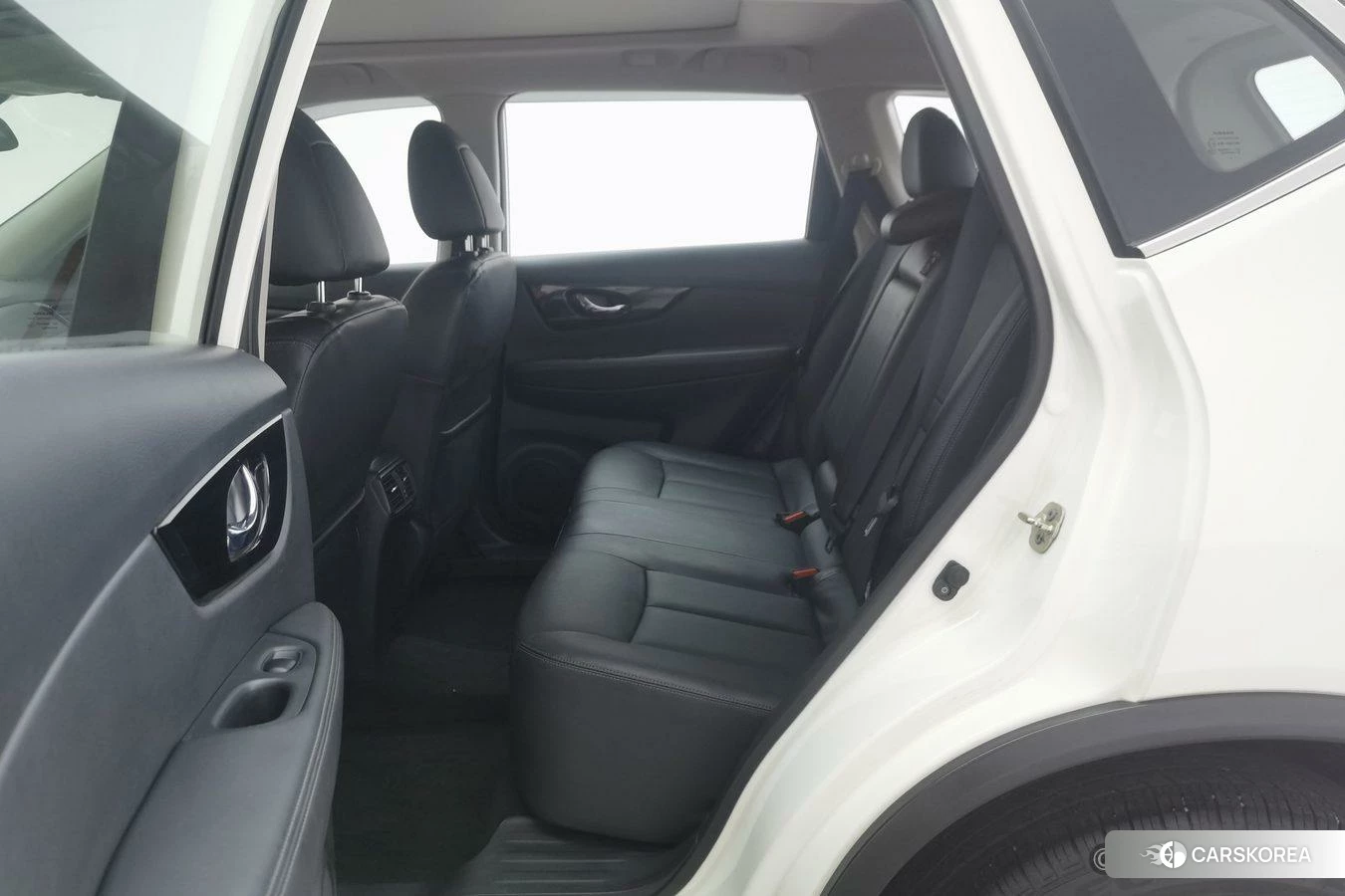 Nissan Qijun 2020 Белый из Китая, фото 2