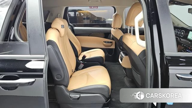 Kia Carnival 4th generation 2023 Черный из Кореи, фото 2