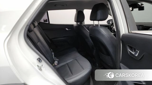 Kia Stonic 2020 Белый из Кореи, фото 2