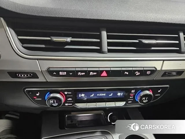 Audi Q7 (4M) 2019 Белый из Кореи, фото 2