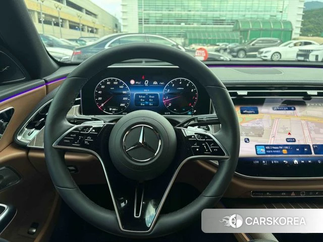 Mercedes-Benz E-Class W214 2026 Белый из Кореи, фото 2