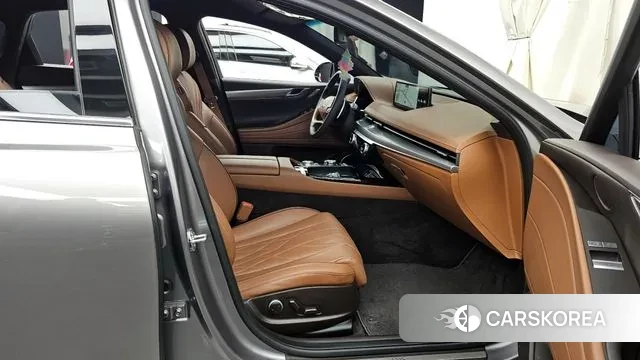 Genesis G80 (RG3) 2023 Серебряный из Кореи, фото 2