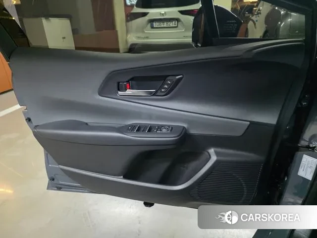 Toyota Prius 5th Generation 2023 Серый из Кореи, фото 2