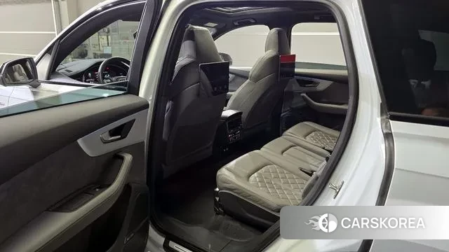 Audi Q7 (4M) 2022 Белый из Кореи, фото 2