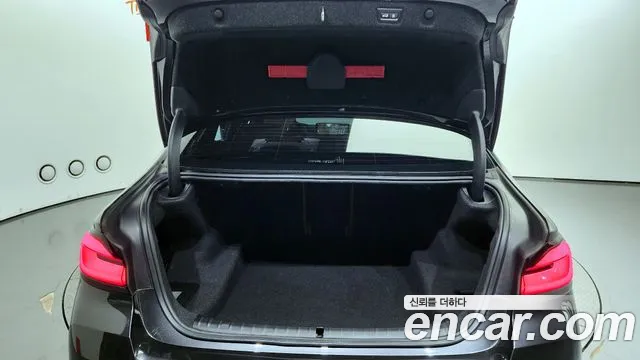 BMW 5 Series (G30) id 2681619 из Кореи 2