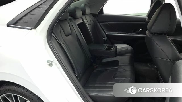 Hyundai Avante (CN7) 2022 Белый из Кореи, фото 2