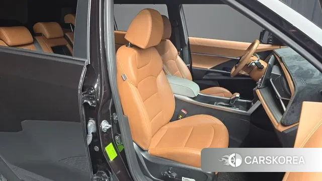 Ssangyong Torres 2023 Черный из Кореи, фото 2