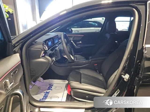 Mercedes-Benz A-Class W177 2025 Черный из Кореи, фото 2