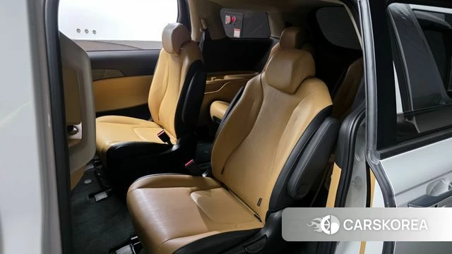 Kia Carnival 4th generation 2022 Белый из Кореи, фото 2