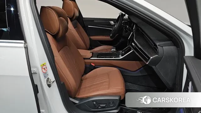 Audi A6 (C8) 2021 Белый из Кореи, фото 2