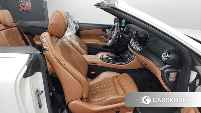 Mercedes-Benz E-Class W213 2018 Белый из Кореи, фото 2