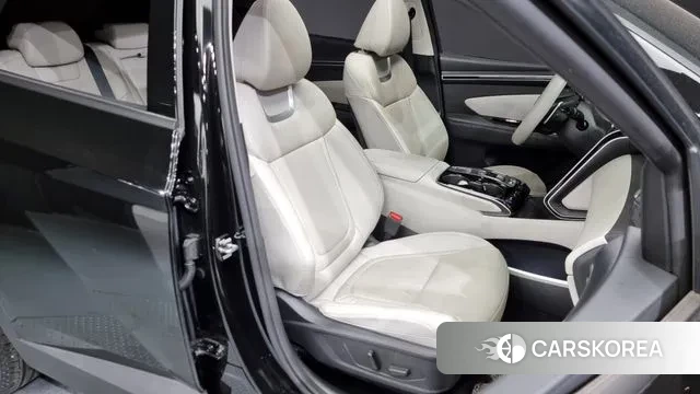 Hyundai Tucson (NX4) 2023 Черный из Кореи, фото 2