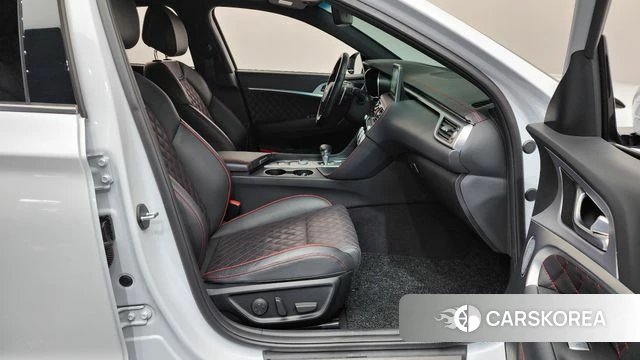 Genesis G70 2018 Белый из Кореи, фото 2