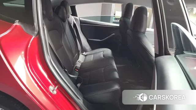 Tesla Model 3 2024 Красный из Кореи, фото 2