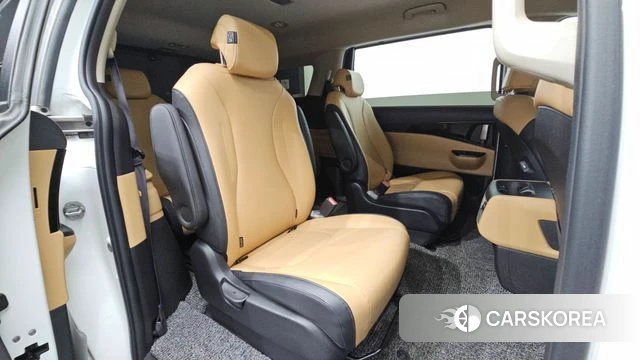 Kia Carnival 4th generation 2021 Белый из Кореи, фото 2