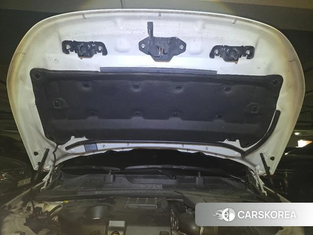 Land Rover Discovery Sports 2018 Белый из Кореи, фото 2